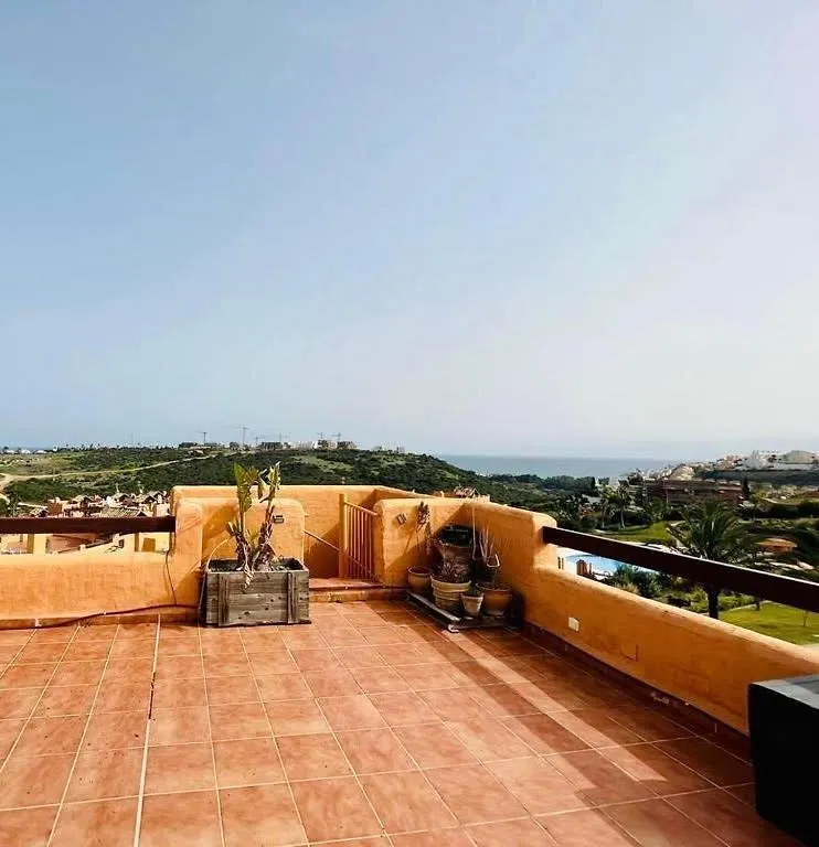 2 Bedroom Penthouse With A Private 360 Rooftop Terrace With Sea And Mountain Views Bahia de Casares Apartman